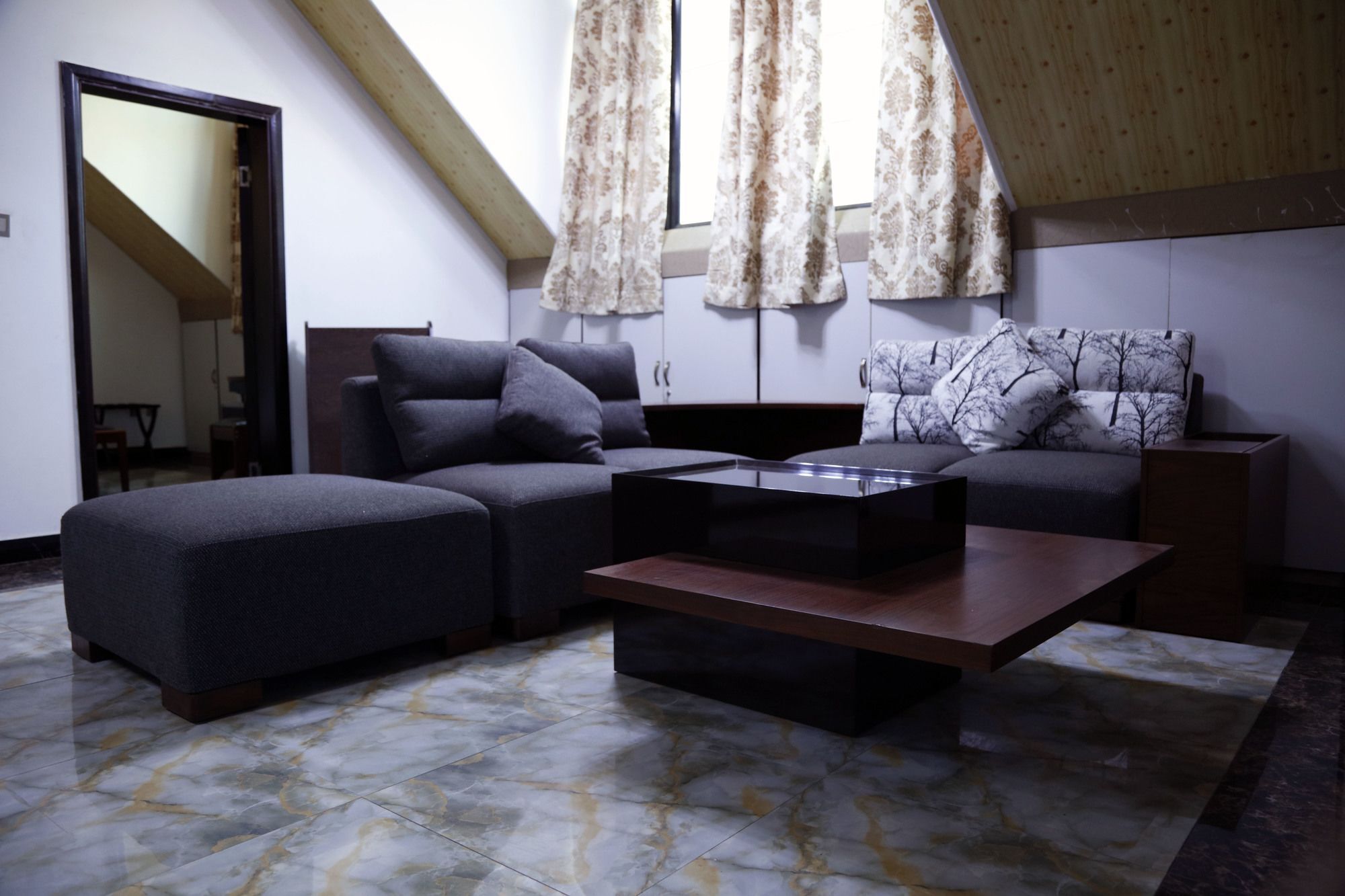 Afropolitan Hotel แอดดิสอาบาบา ภายนอก รูปภาพ